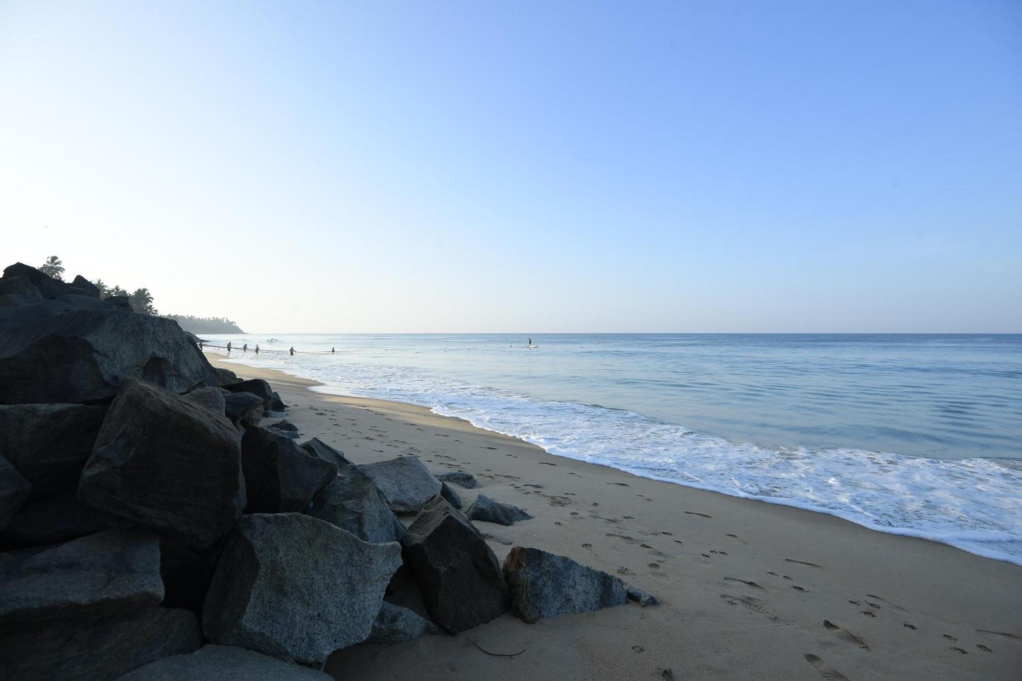 Blue Water Beach Resort Varkala Exterior photo